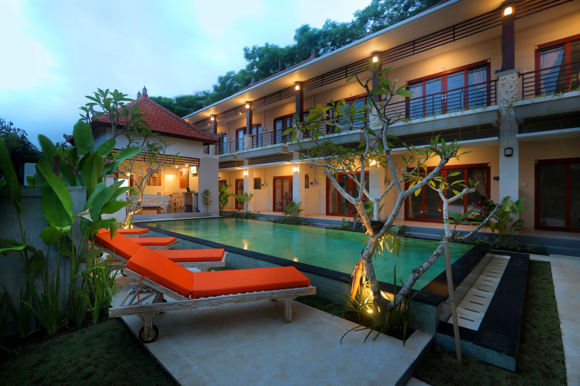 Resor Avisara & 4*